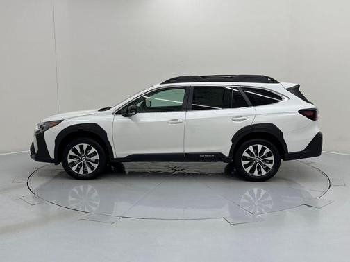 2025 Subaru Outback Limited XT