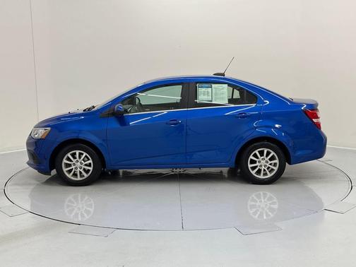 2017 Chevrolet Sonic LT