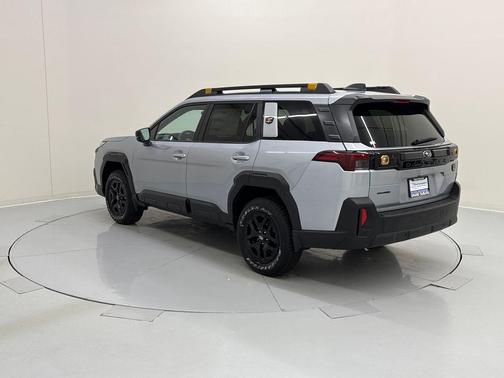 Ice Silver Metallic 2026 Subaru Outback Wilderness