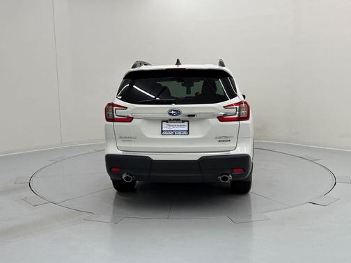 2025 Subaru Ascent Touring 7-Passenger