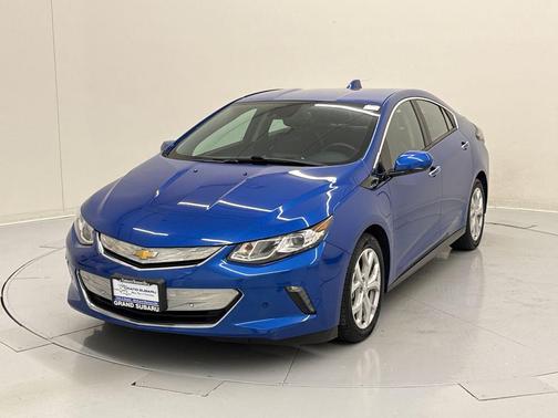 Kinetic Blue Metallic 2018 Chevrolet Volt Premier