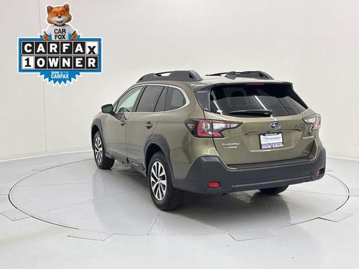 Autumn Green Metallic 2025 Subaru Outback Premium