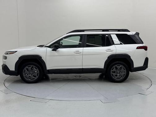 Crystal White Pearl 2026 Subaru Outback Premium