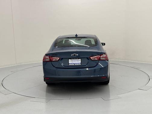 2024 Chevrolet Malibu FWD 2LT