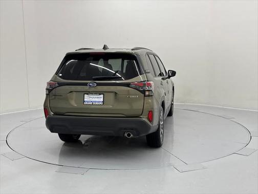 2025 Subaru Forester Touring