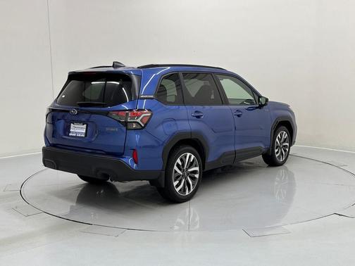 2025 Subaru Forester Hybrid Touring