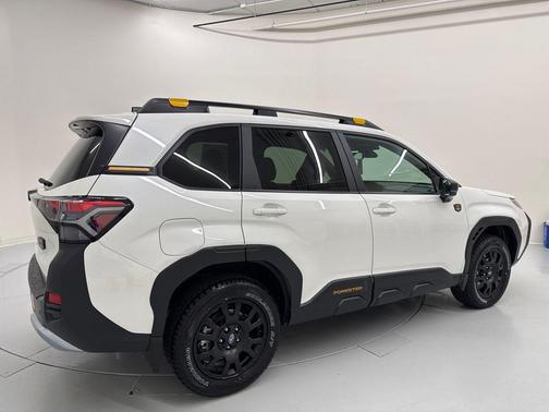 Crystal White 2026 Subaru Forester Wilderness