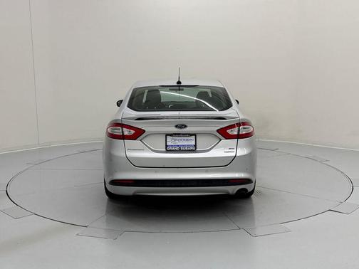 Ingot Silver 2016 Ford Fusion SE