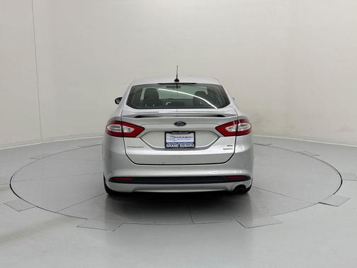 Ingot Silver 2016 Ford Fusion SE