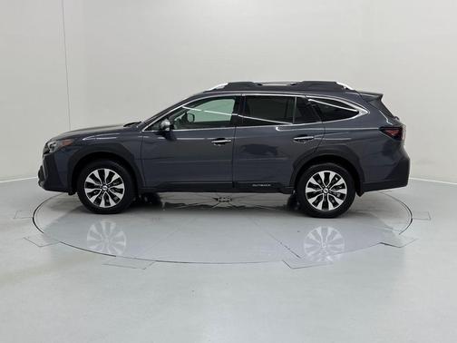 2024 Subaru Outback Touring