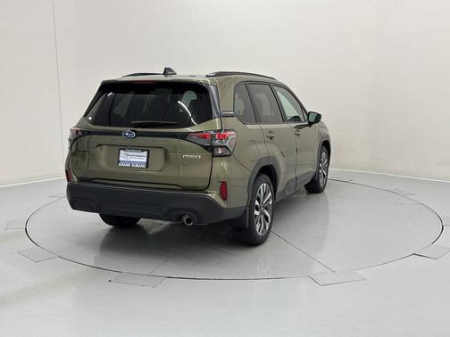 Autumn Green Metallic 2026 Subaru Forester Touring