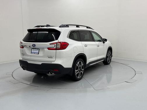 2025 Subaru Ascent Touring 7-Passenger