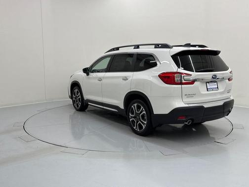 2025 Subaru Ascent Touring 7-Passenger
