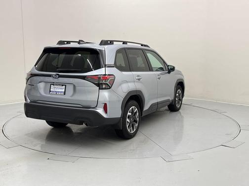 Ice Silver Metallic 2026 Subaru Forester Premium