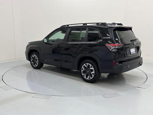 Crystal Black Silica 2026 Subaru Forester Premium