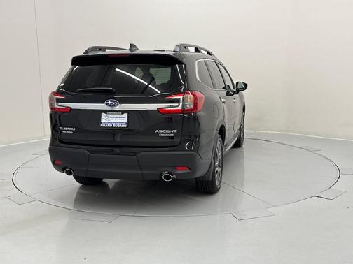 2025 Subaru Ascent Touring 7-Passenger