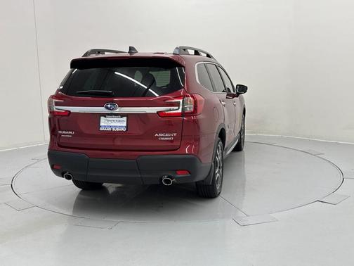 2025 Subaru Ascent Touring 7-Passenger