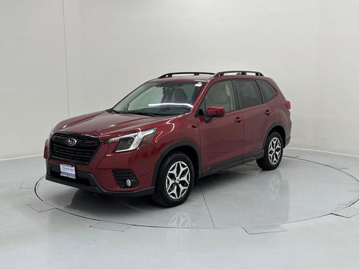 2022 Subaru Forester Premium