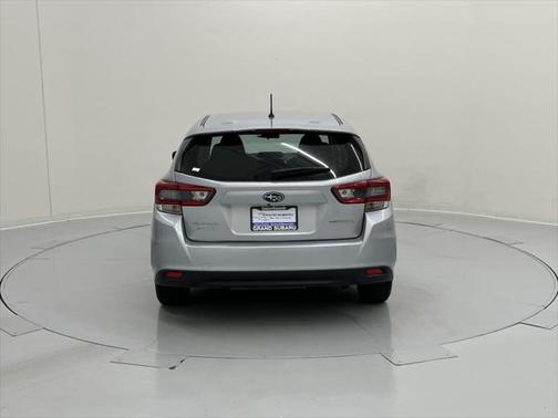 2022 Subaru Impreza Base