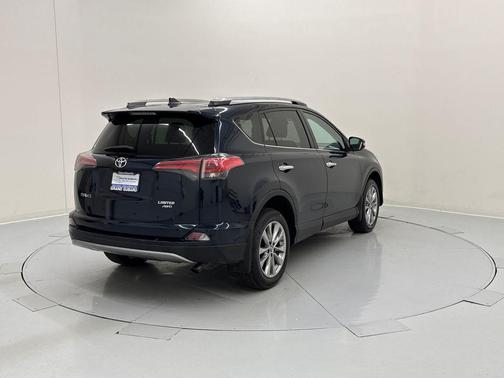 Aqua 2017 Toyota RAV4 Limited