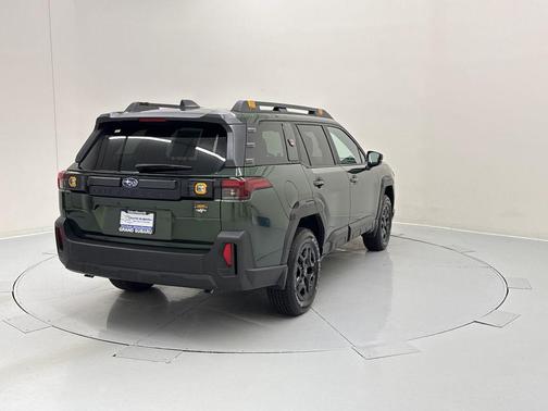 Deep Emerald Green Pearl 2026 Subaru Outback Wilderness