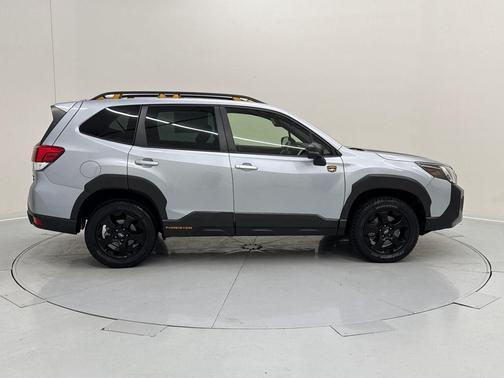 Ice Silver Metallic 2023 Subaru Forester Wilderness