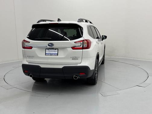 2025 Subaru Ascent Touring 7-Passenger