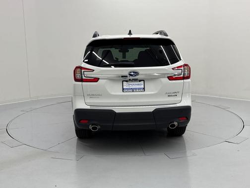 2025 Subaru Ascent Touring 7-Passenger