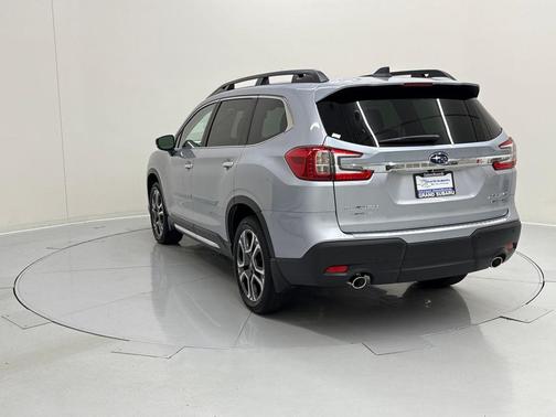 2025 Subaru Ascent Touring 7-Passenger