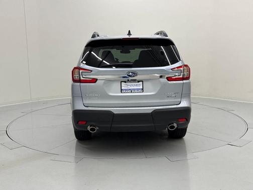 2025 Subaru Ascent Touring 7-Passenger
