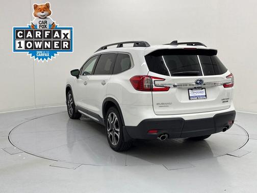 Crystal White Pearl 2025 Subaru Ascent Touring 7-Passenger