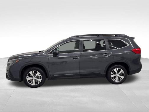 Gray Metallic 2023 Subaru Ascent Premium 7-Passenger