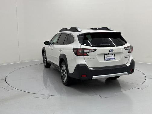 2025 Subaru Outback Touring