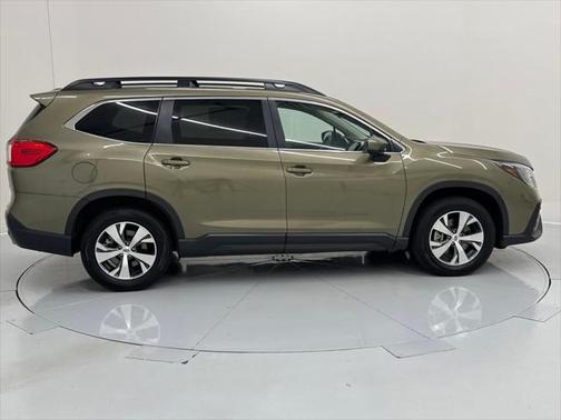 2024 Subaru Ascent Premium 8-Passenger