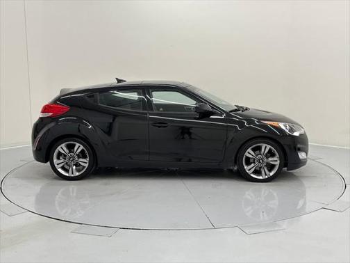 2016 Hyundai Veloster Base