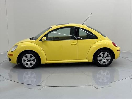 2007 Volkswagen New Beetle 2.5