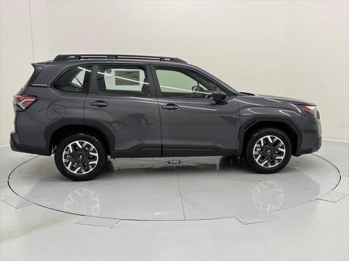 2025 Subaru Forester Base