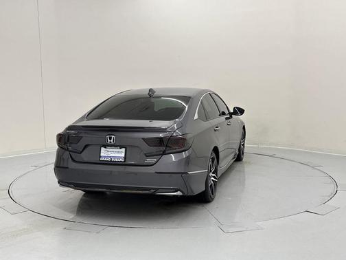2022 Honda Accord Hybrid Touring