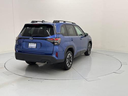 Daybreak Blue Pearl 2026 Subaru Forester Premium