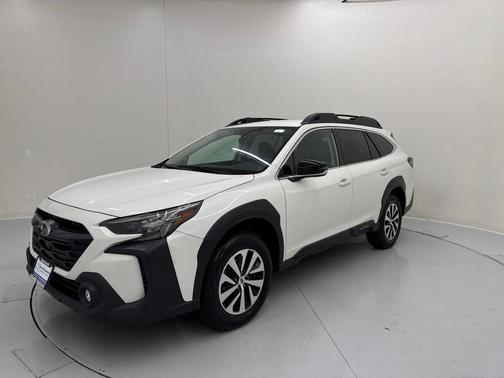 Crystal White Pearl 2023 Subaru Outback Premium