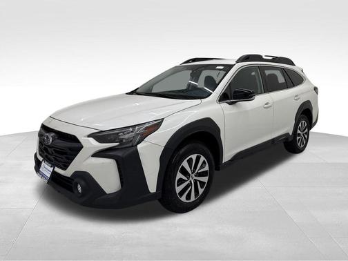 Crystal White Pearl 2023 Subaru Outback Premium