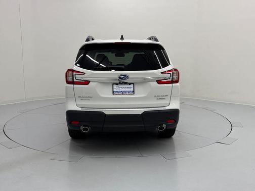 Crystal White 2026 Subaru Ascent Limited 7-Passenger