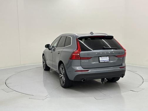 2018 Volvo XC60 T6 Momentum