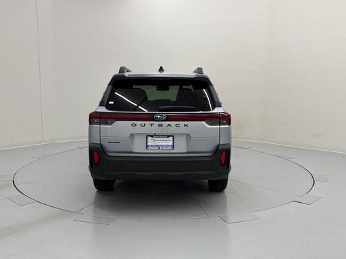 Ice Silver Metallic 2026 Subaru Outback Premium