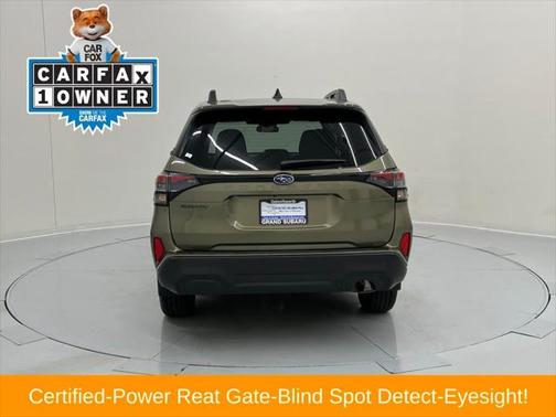 2025 Subaru Forester Premium
