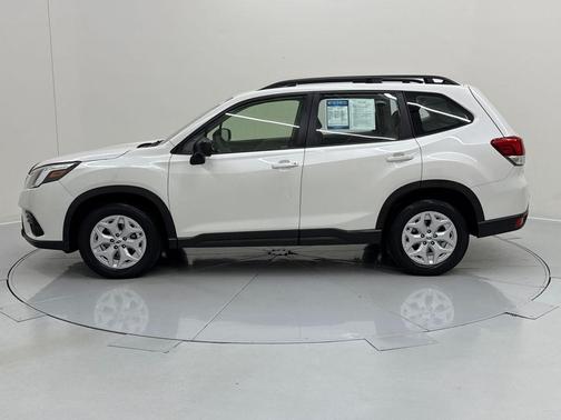 2022 Subaru Forester Base