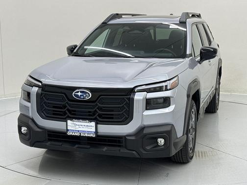 Ice Silver Metallic 2026 Subaru Outback Premium