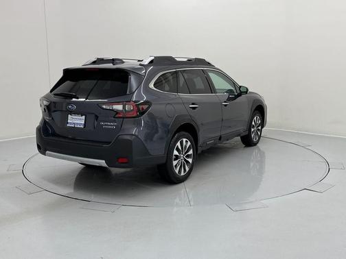 2025 Subaru Outback Touring