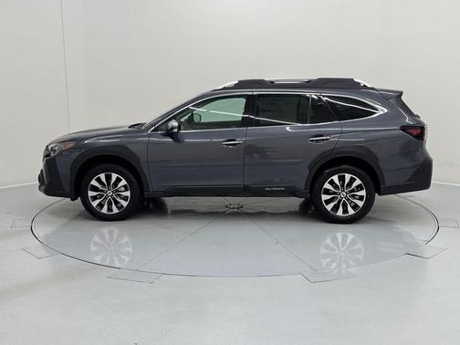 2025 Subaru Outback Touring