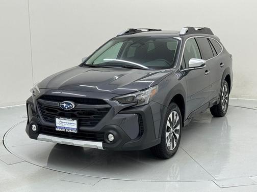 2025 Subaru Outback Touring